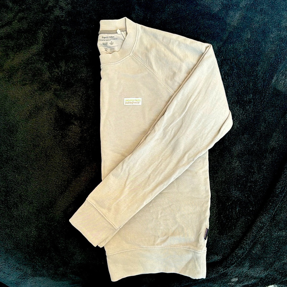 Patagonia crew neck unisex